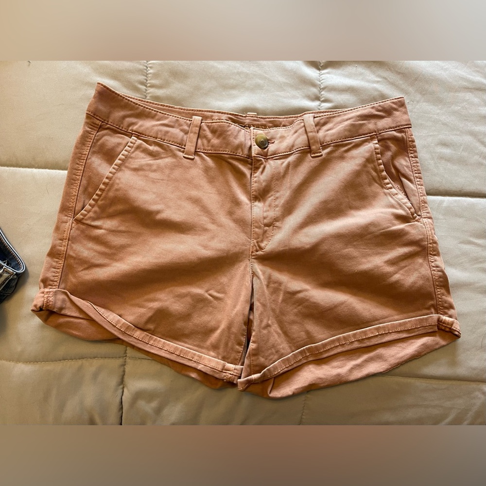 AE Sz 14 Midi Shorts